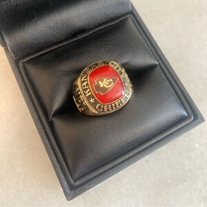 GO Chiefs! ♥️🖤💛 Vintage NFL Kansas City Chiefs Football Ring